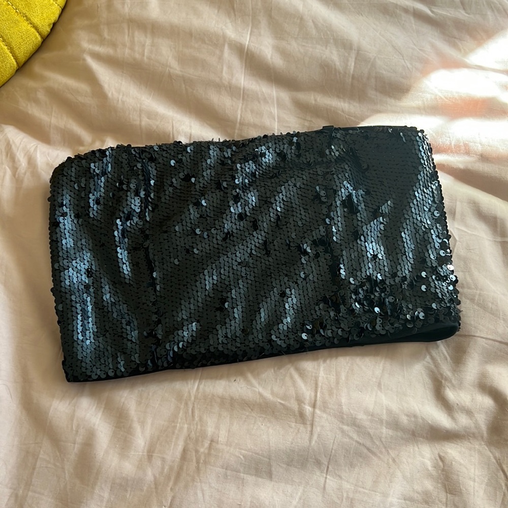 F21 black sequin top